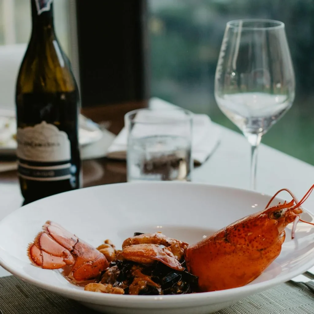 How To Eat Lobster