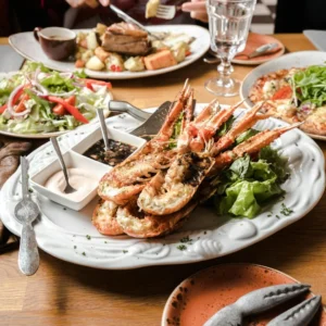 How To Eat Lobster